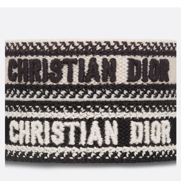 Sold! 🛑Dior Bracelet set🛑 - Picture 2 of 3
